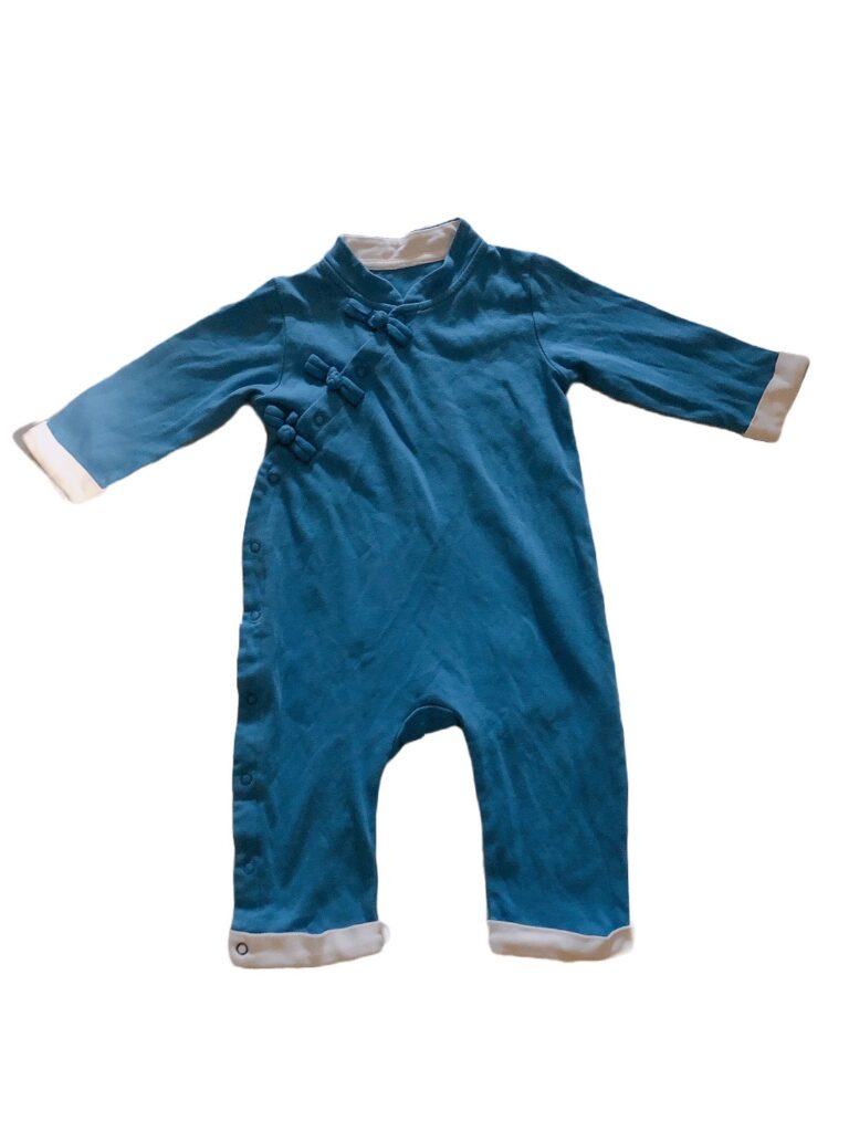 Baby藍色唐裝風格連身衣(80cm)
NT$89