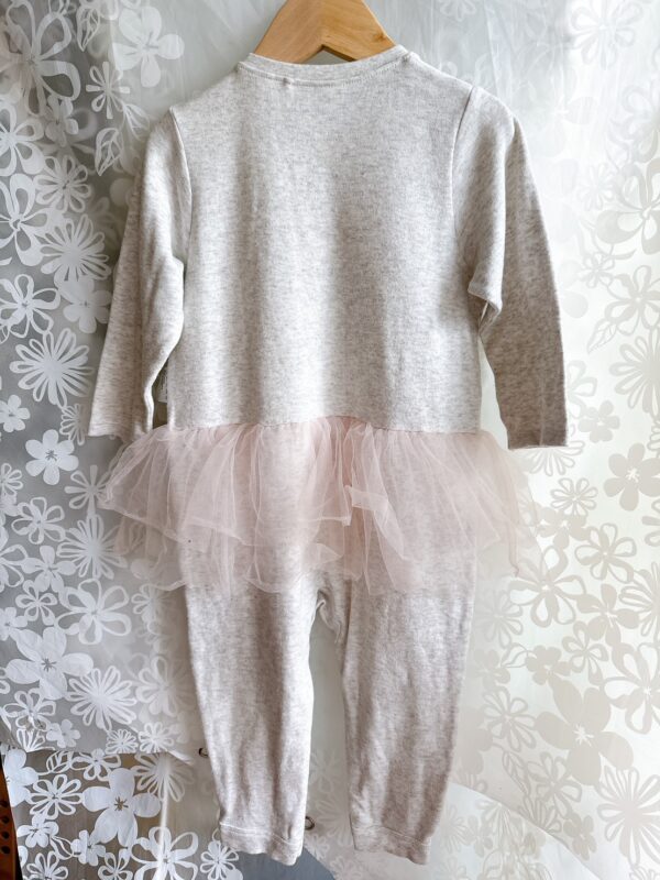 《Lativ》淺灰色芭蕾舞裙綿質長袖連身衣(90)