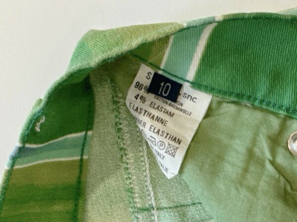 全新I Pinco Pallino義大利品牌童裝綠色條紋休閒短褲(10號)(130公分)